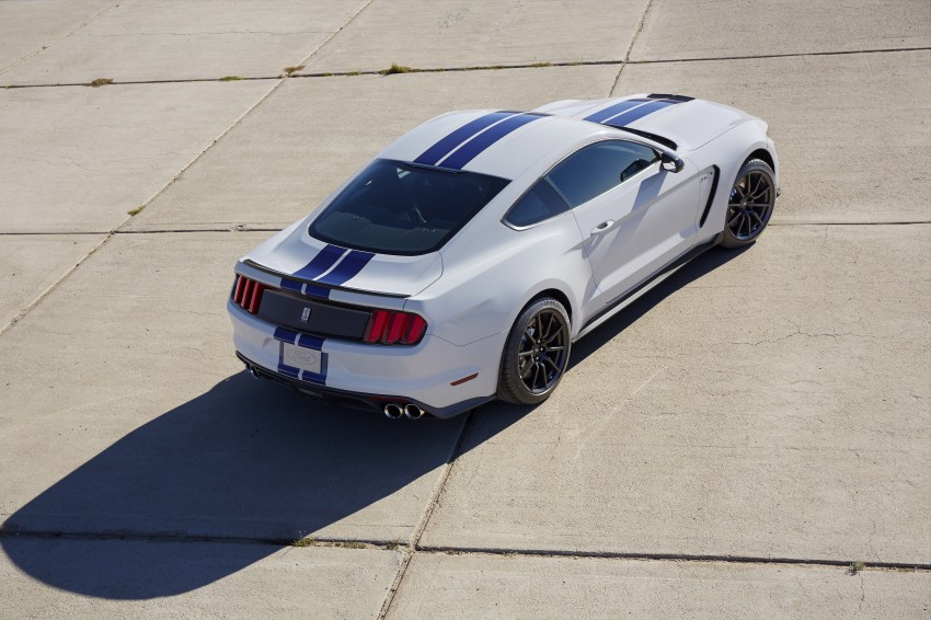 2016 Ford Mustang Shelby GT350 – flat-plane V8 pony 289018