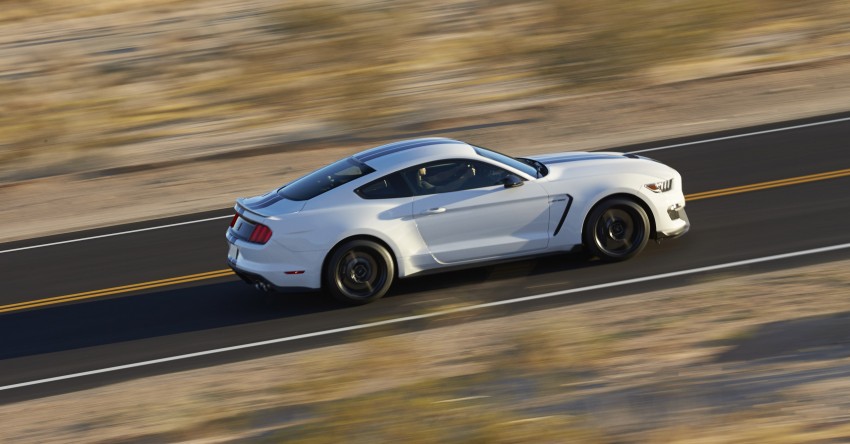 2016 Ford Mustang Shelby GT350 – flat-plane V8 pony 289025