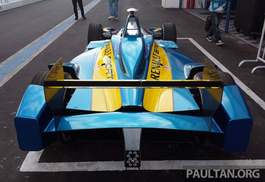 Formula E – Putrajaya hosts Round 2 of first-ever electric single-seater racing championship 290343