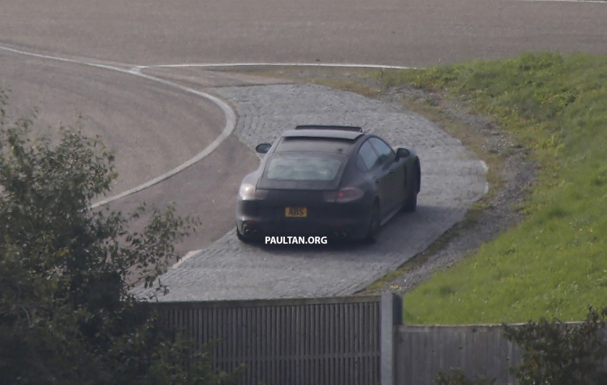 SPYSHOTS: Next-gen Porsche Panamera spotted 285438