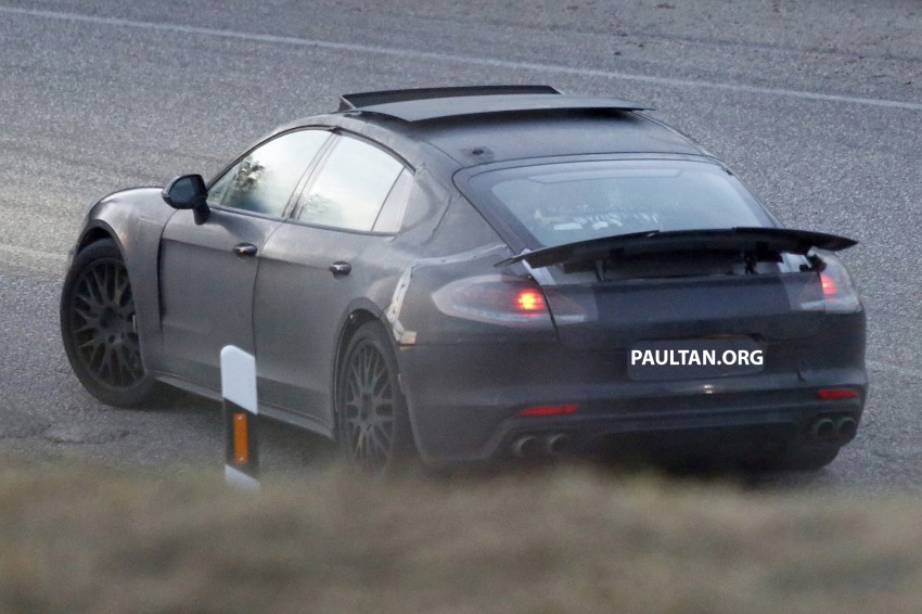 SPYSHOTS: Next-gen Porsche Panamera spotted 285462