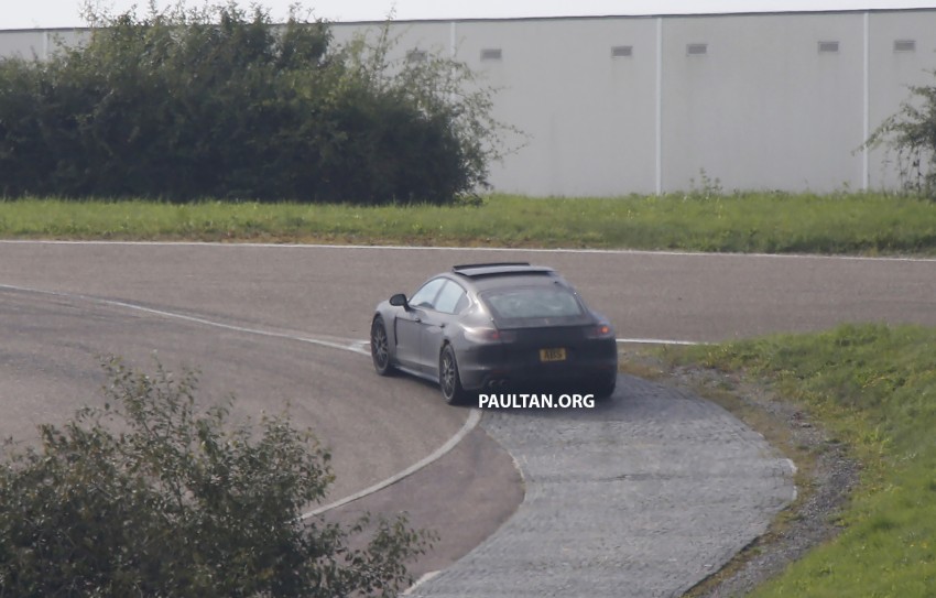 SPYSHOTS: Next-gen Porsche Panamera spotted 285428