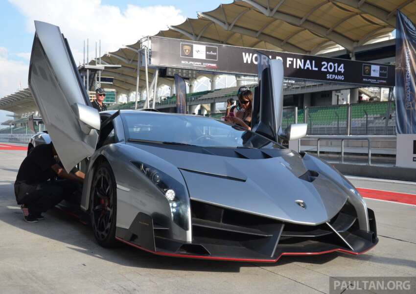 Lamborghini Veneno makes an appearance at Sepang 291541