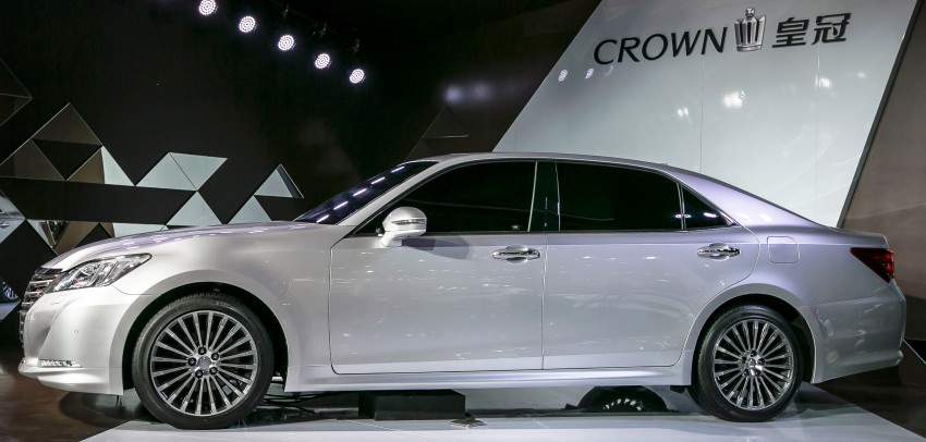Toyota Crown: China-spec S210 debuts in Guangzhou 291699