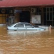 East Coast flood worsens – donate, help the victims