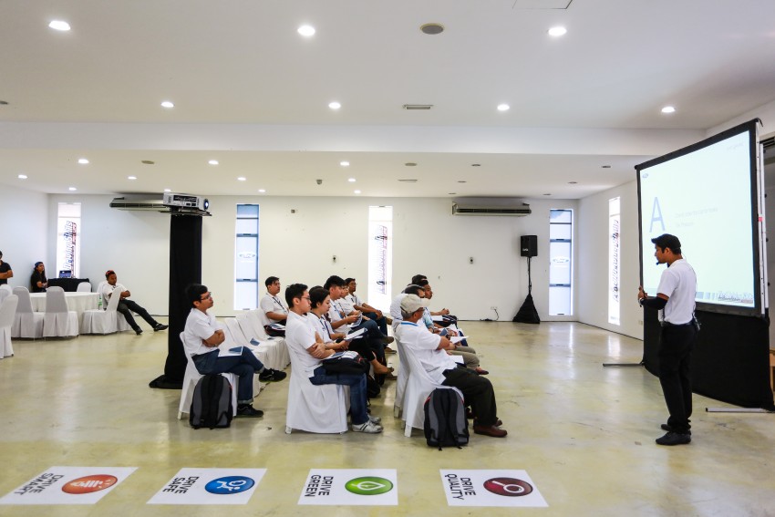 Ford <em>Driving Skills for Life</em> – defensive driving programme kicks off in Malaysia for the second time 296362