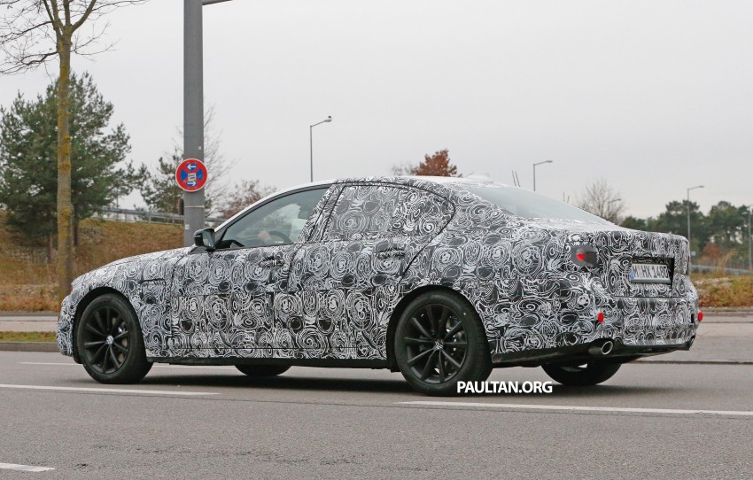SPYSHOTS: G30 BMW 5 Series shows clearer details 295454
