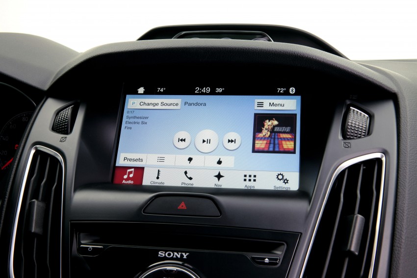 VIDEO: Ford’s new SYNC 3 infotainment system 295669