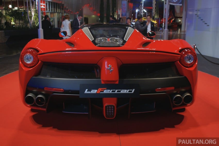 GALLERY: LaFerrari shown at Ferrari World Abu Dhabi 295117