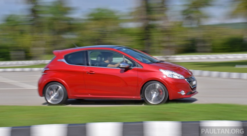 Ford Fiesta ST vs Peugeot 208 GTi vs Renault Clio RS – which one is the best hot hatch on sale in Malaysia? Image #297933