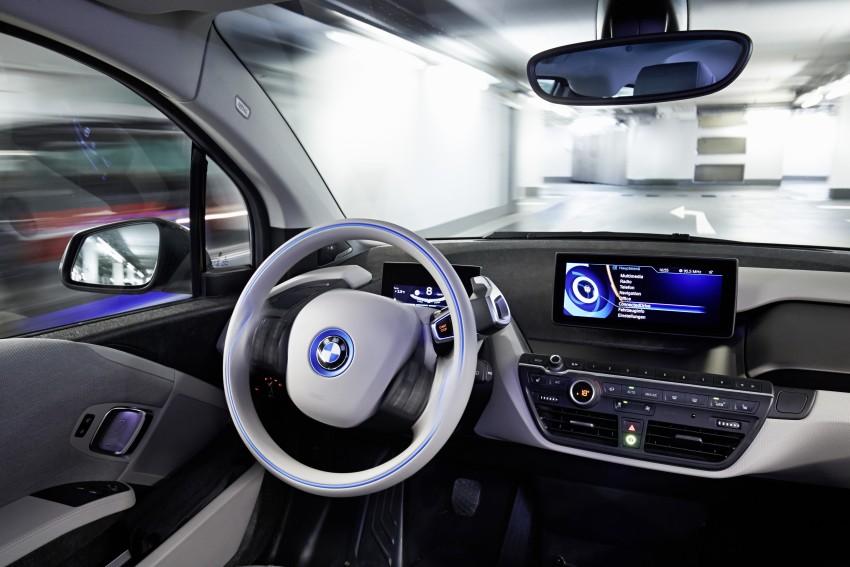 BMW brings fully-autonomous driving closer to reality 296490