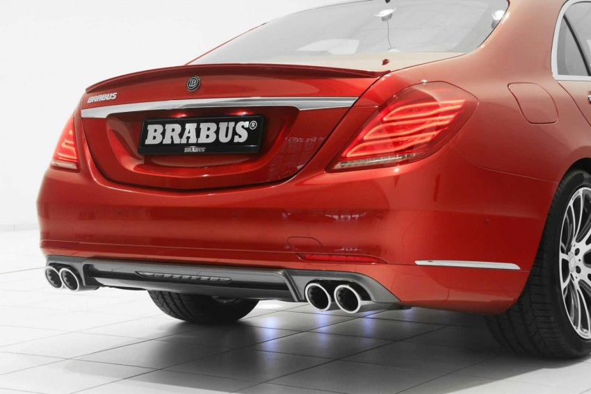 Brabus prepares a red W222 S-Class for Santa Claus 297592