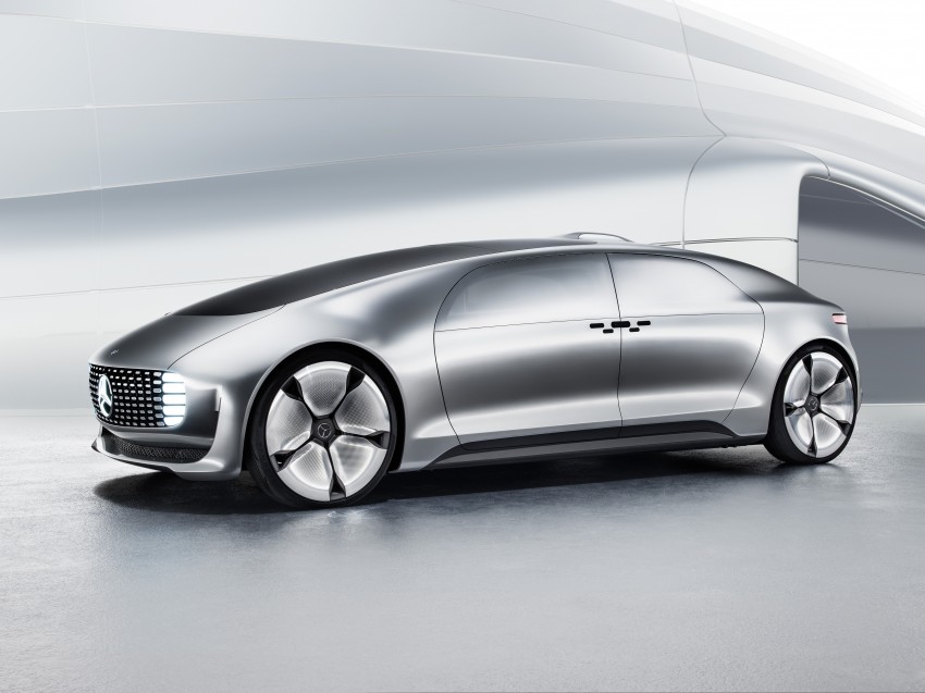 Mercedes-Benz F 015 Luxury in Motion debuts at CES 300853