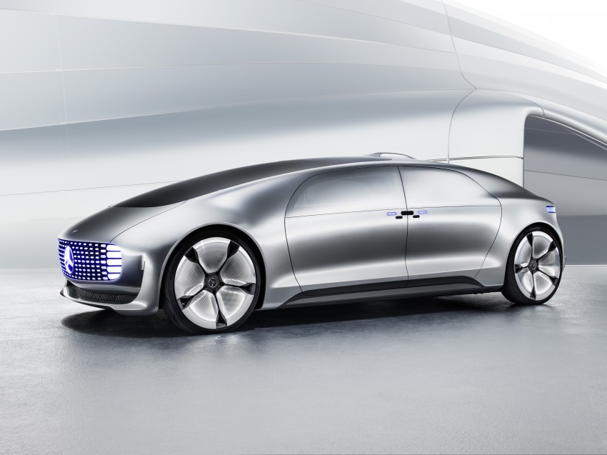 Mercedes-Benz F 015 Luxury in Motion debuts at CES 300868