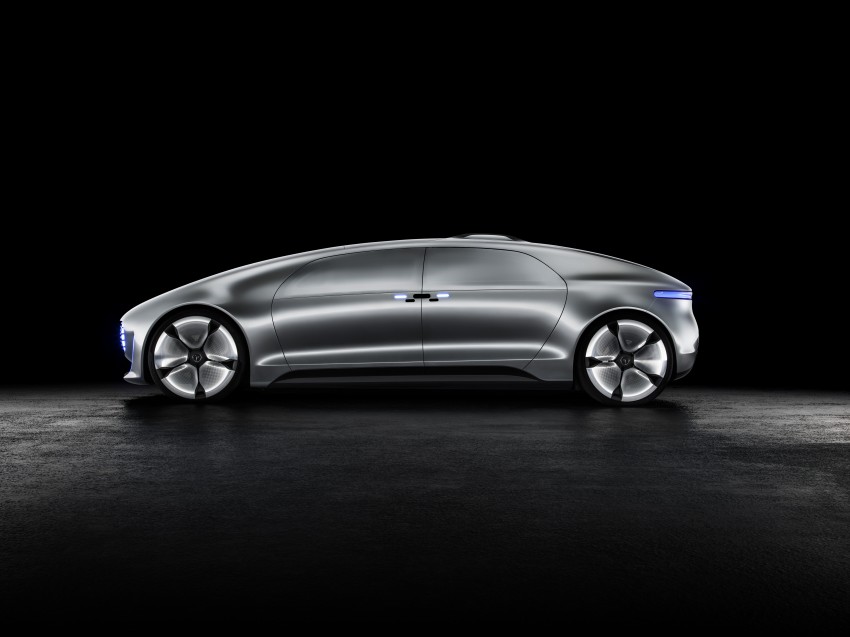 Mercedes-Benz F 015 Luxury in Motion debuts at CES 300854
