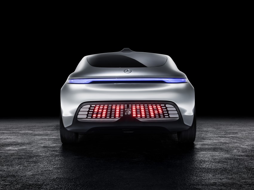 Mercedes-Benz F 015 Luxury in Motion debuts at CES 300862
