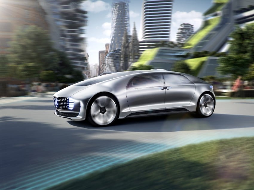 Mercedes-Benz F 015 Luxury in Motion debuts at CES 300807