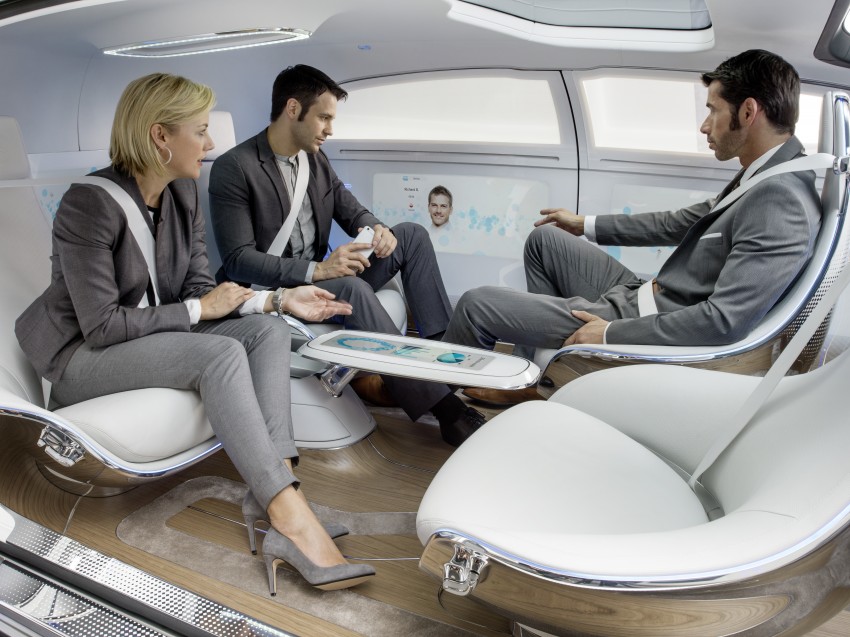 Mercedes-Benz F 015 Luxury in Motion debuts at CES 300866