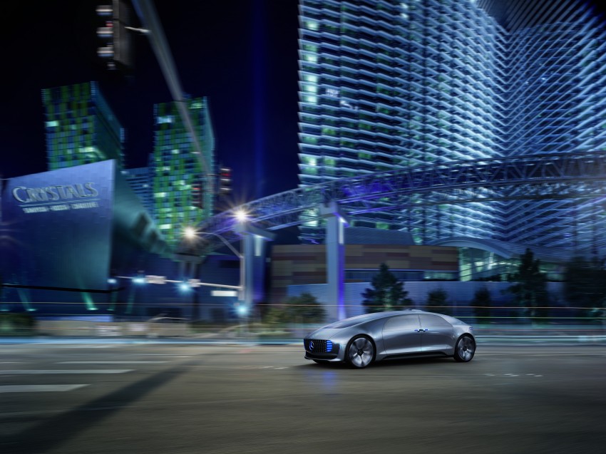 Mercedes-Benz F 015 Luxury in Motion debuts at CES 300847