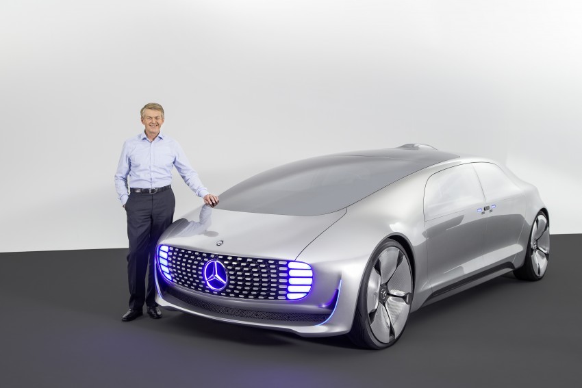 Mercedes-Benz F 015 Luxury in Motion debuts at CES 300848