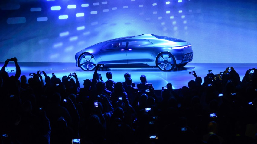 Mercedes-Benz F 015 Luxury in Motion debuts at CES 300784