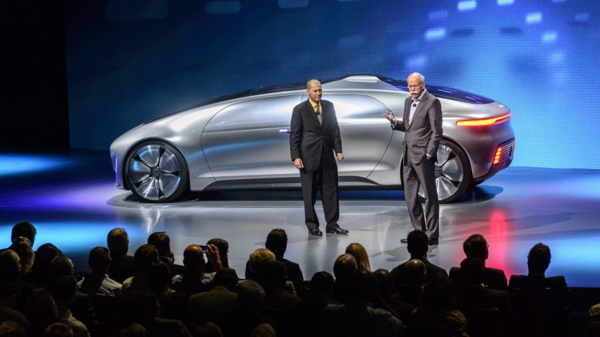 Mercedes-Benz F 015 Luxury in Motion debuts at CES 300830