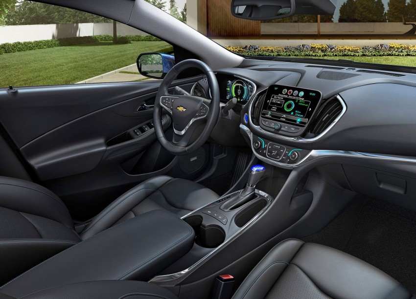 2016 Chevrolet Volt makes debut – 80 km EV range 302405