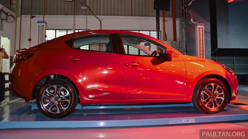 2015 Mazda 2 1.5 launched – hatch and sedan, RM88k 306068