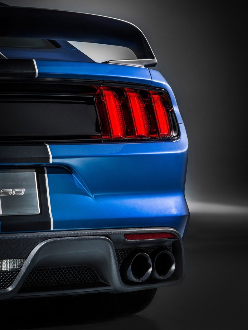 Shelby GT350R – the 5.2 V8 track-ready Ford Mustang 302687