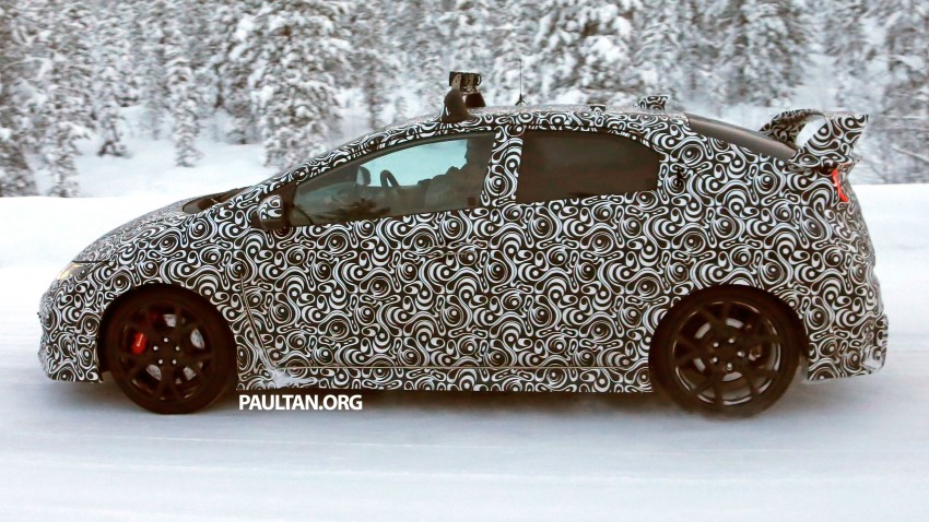 SPIED: Honda Civic Type R on test in snowy Sweden 303763