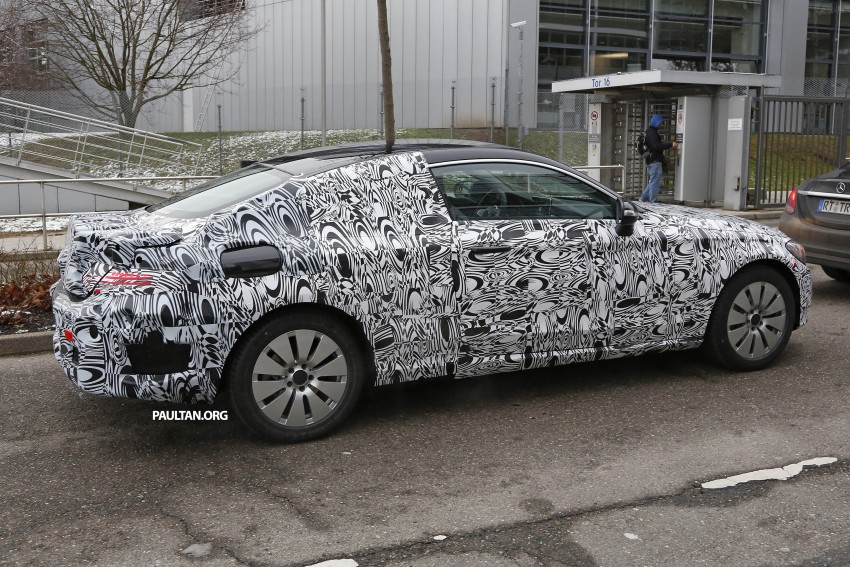 SPIED: Mercedes-Benz C-Class Coupe road testing 305982