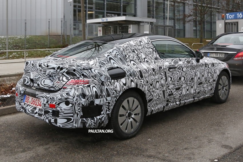 SPIED: Mercedes-Benz C-Class Coupe road testing 305985
