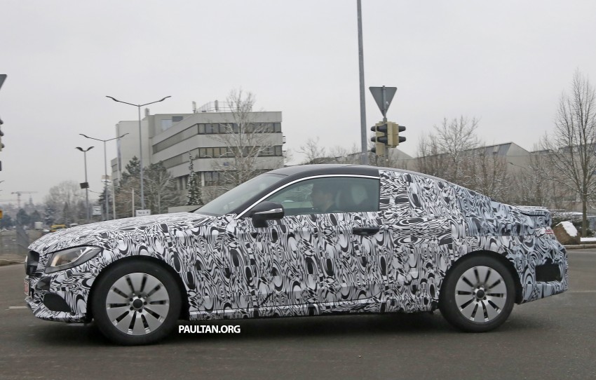 SPIED: Mercedes-Benz C-Class Coupe road testing 306008