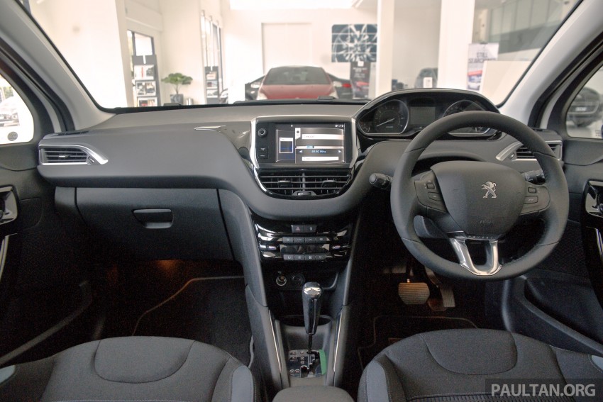 GALLERY: Peugeot 208 S – redecorated looks, RM87k 304454