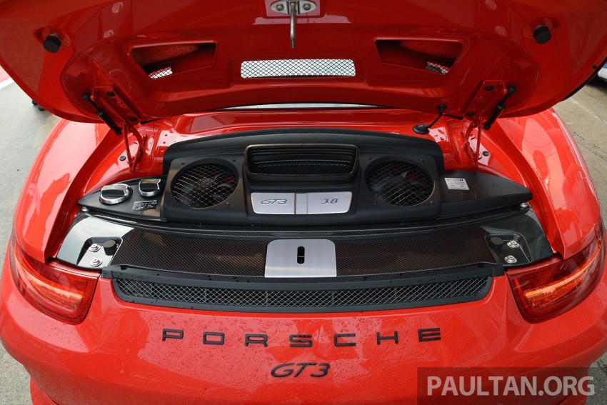 DRIVEN: Porsche 911 GT3 – no manual, no more fun? 301196