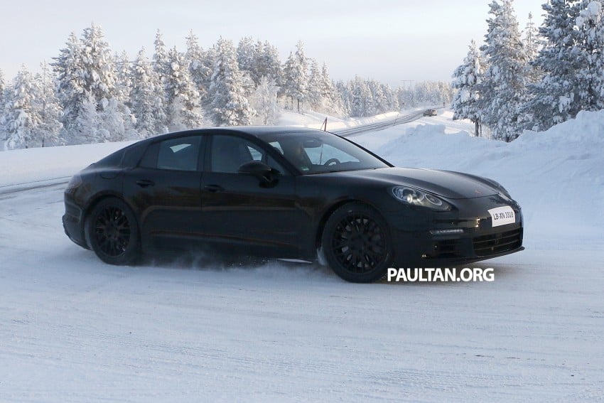 SPYSHOTS: Second-gen Porsche Panamera captured 306692