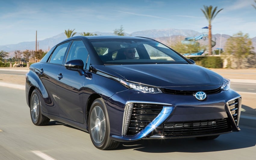 Toyota makes available hydrogen fuel cell patents used in the Mirai, royalty free until 2020 300610