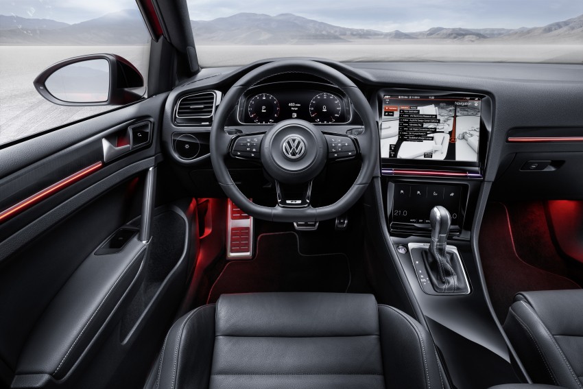 Volkswagen Golf R Touch – a gesture-operated future 300290