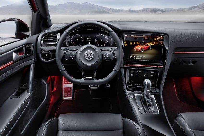 Volkswagen Golf R Touch – a gesture-operated future 300299