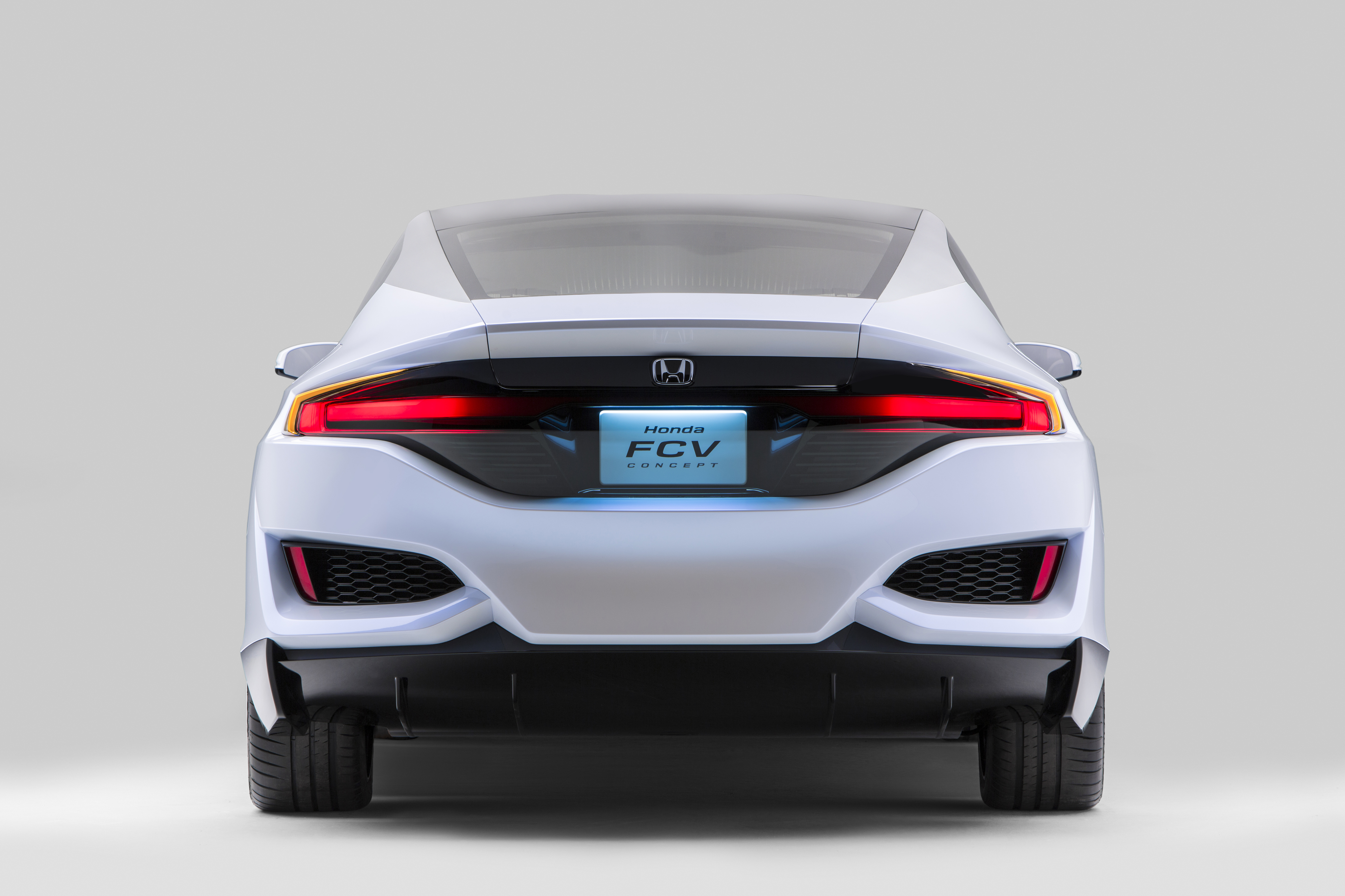 Хонда новая модель. Honda FCV Concept. Новая Хонда FCV Concept. Honda 2022 Concept. Тойота Мирай концепт.