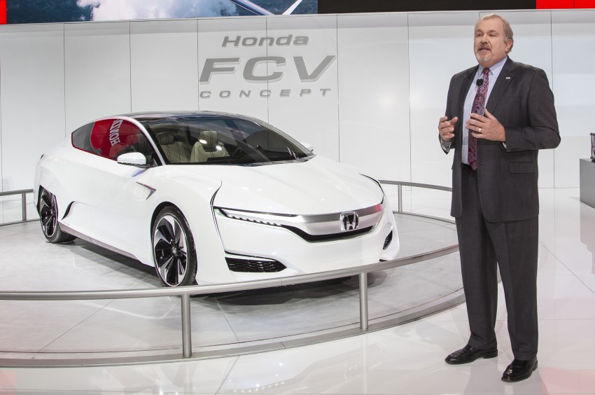 Honda FCV concept makes its North American debut 303265