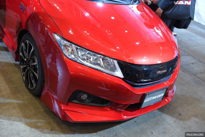 Mugen shows off pimped up Honda Grace (City Hybrid) at 2015 Tokyo Auto Salon 301992