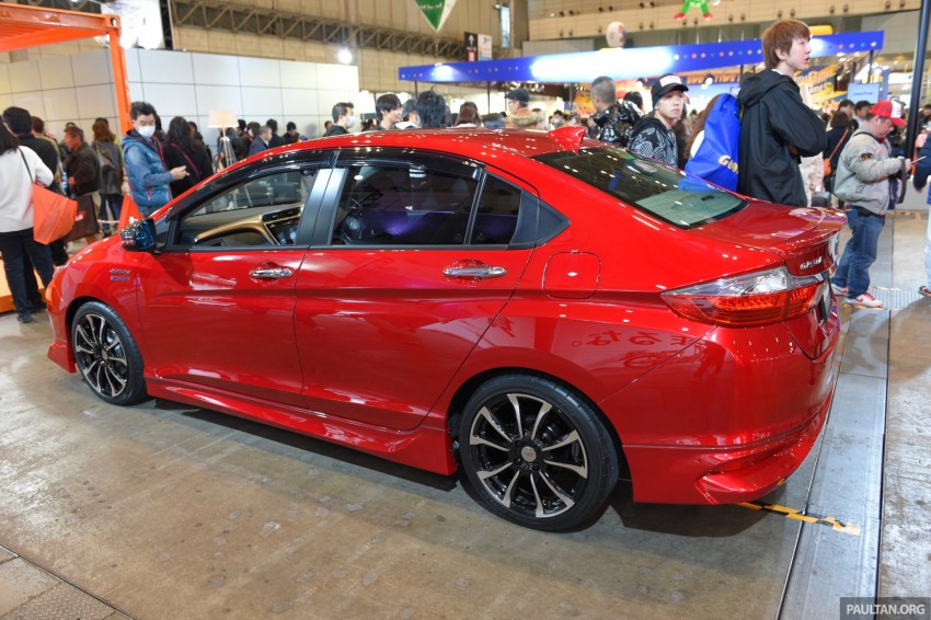 Mugen shows off pimped up Honda Grace (City Hybrid) at 2015 Tokyo Auto Salon 301972
