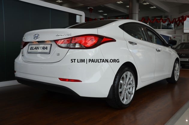 hyundai-elantra-facelift-wm-2-4