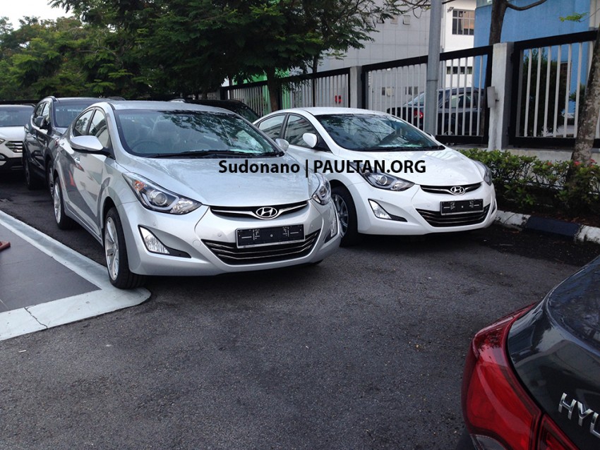 GALLERY: Hyundai Elantra MD facelift in showrooms 307611
