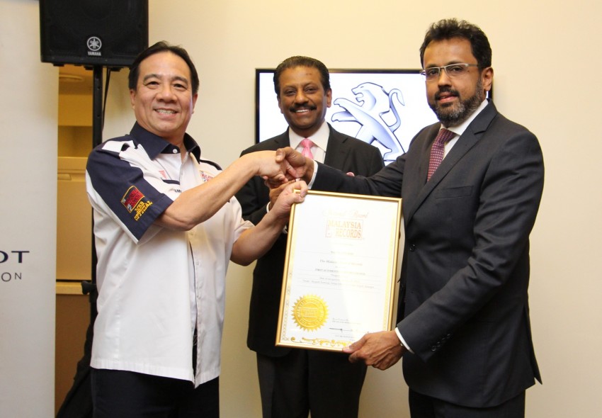 Peugeot Lounge enters Malaysia Book of Records 306381
