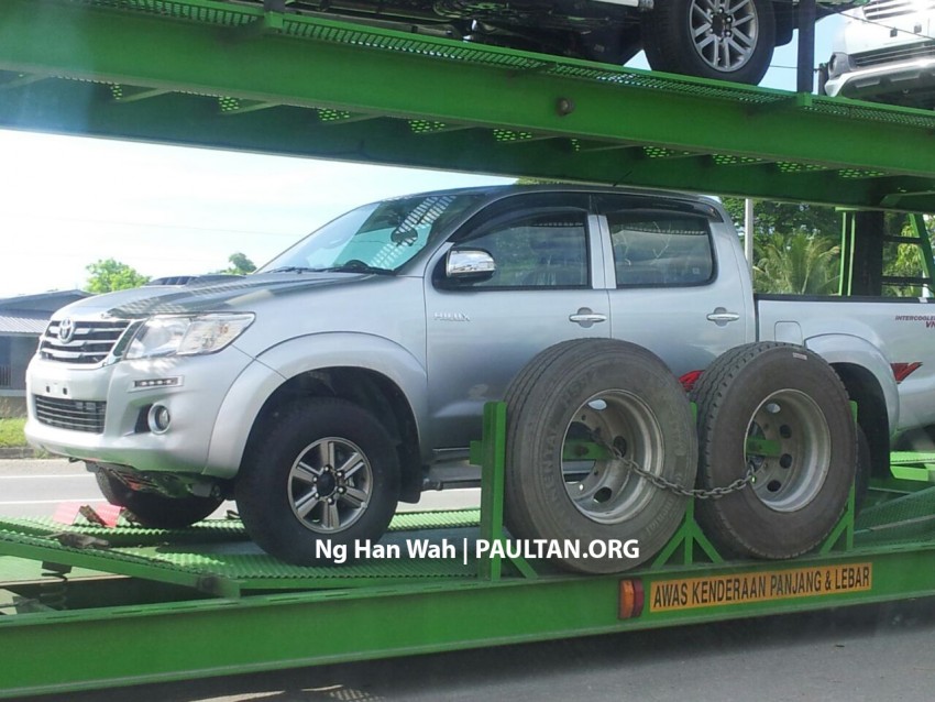 Toyota Hilux TRD Sportivo spotted on trailer in Sabah 300052