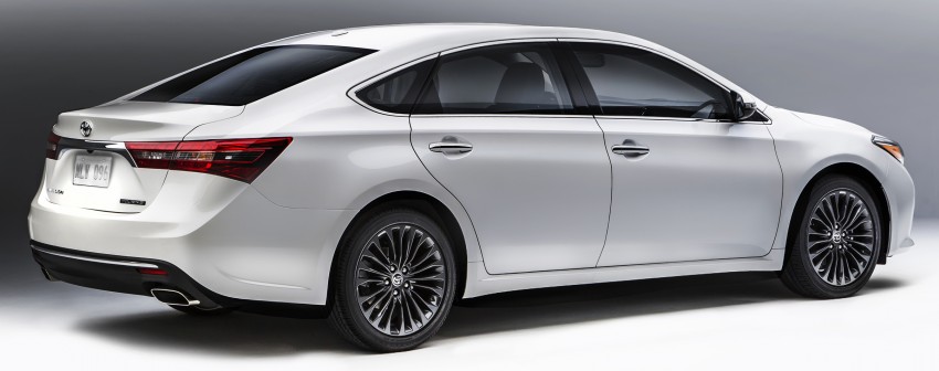 Toyota Avalon facelift spiffs up for Chicago 2015 debut 311805