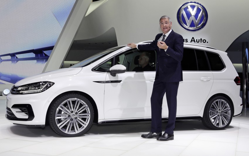 Volkswagen Touran – third-gen makes Geneva debut 316089