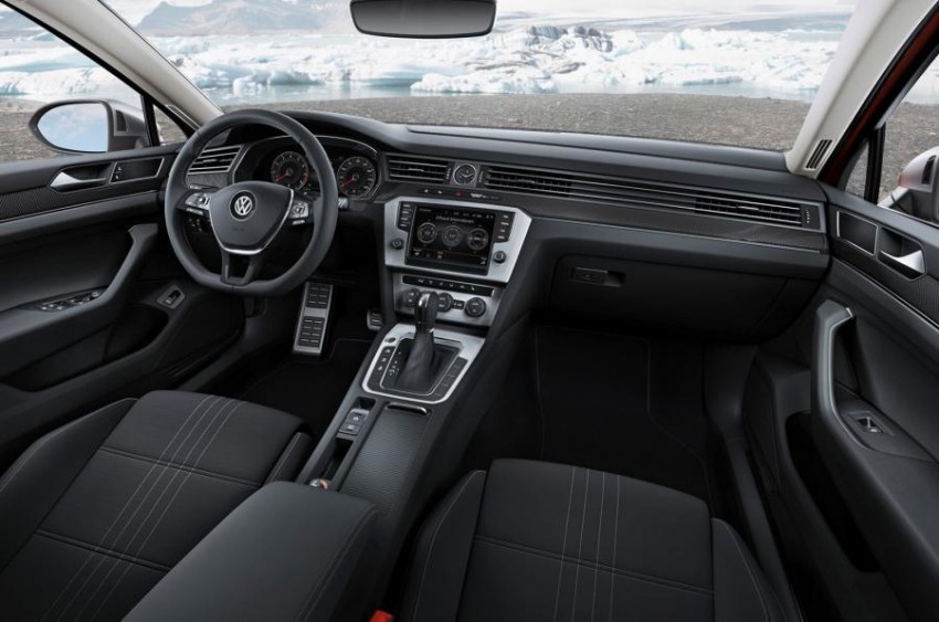 Geneva 2015: Volkswagen Passat Alltrack – second generation unveiled based on B8 Passat 312834